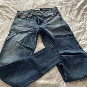 Hudson low rise denim skinny jeans. Size 29